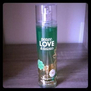 Peace, Love, & Daisies Body Spray